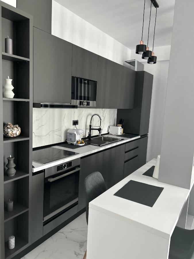 Studio Mamaia-Seaonbeach-By Mihaela Екстериор снимка