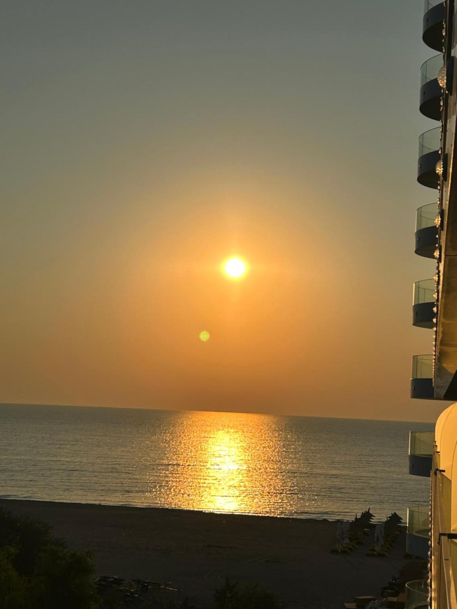 Studio Mamaia-Seaonbeach-By Mihaela Екстериор снимка